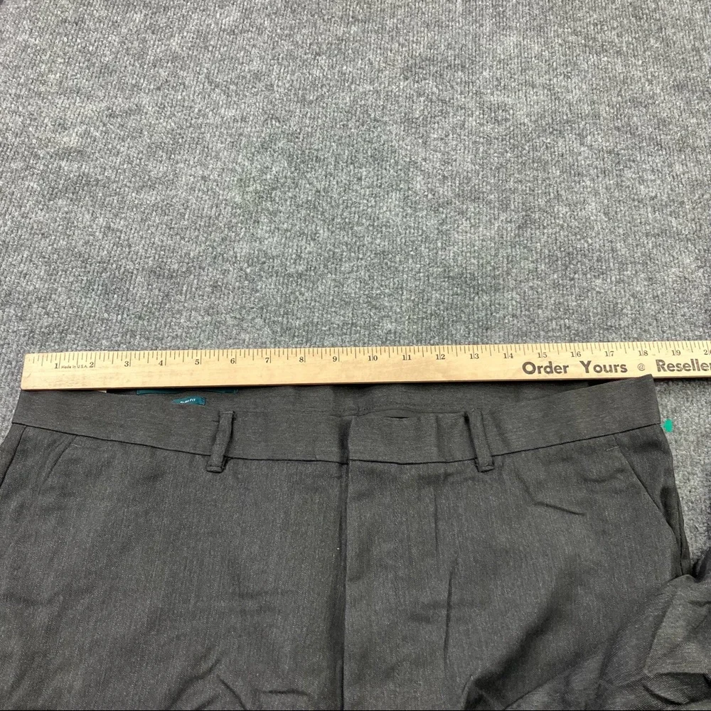 Perry Ellis slim fit slacks/ jeans‎ 36/30